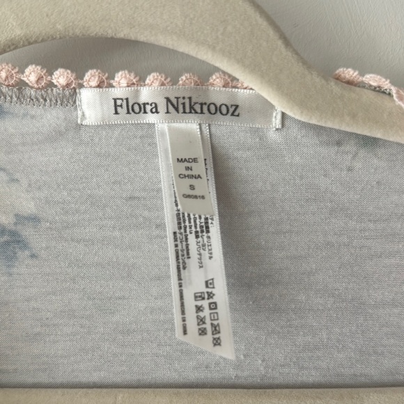 Flora Nikrooz Floral Robe - Picture 2 of 6